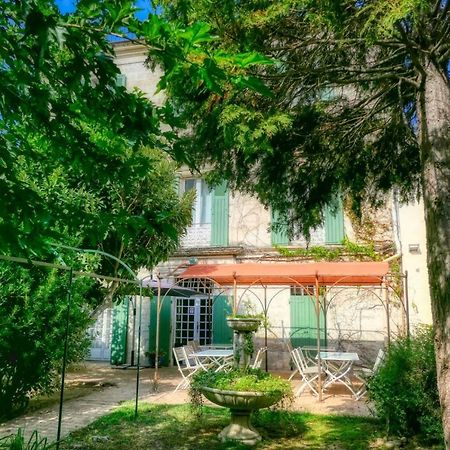 Au Saint Roch - Hotel Et Jardin Avinyon Dış mekan fotoğraf
